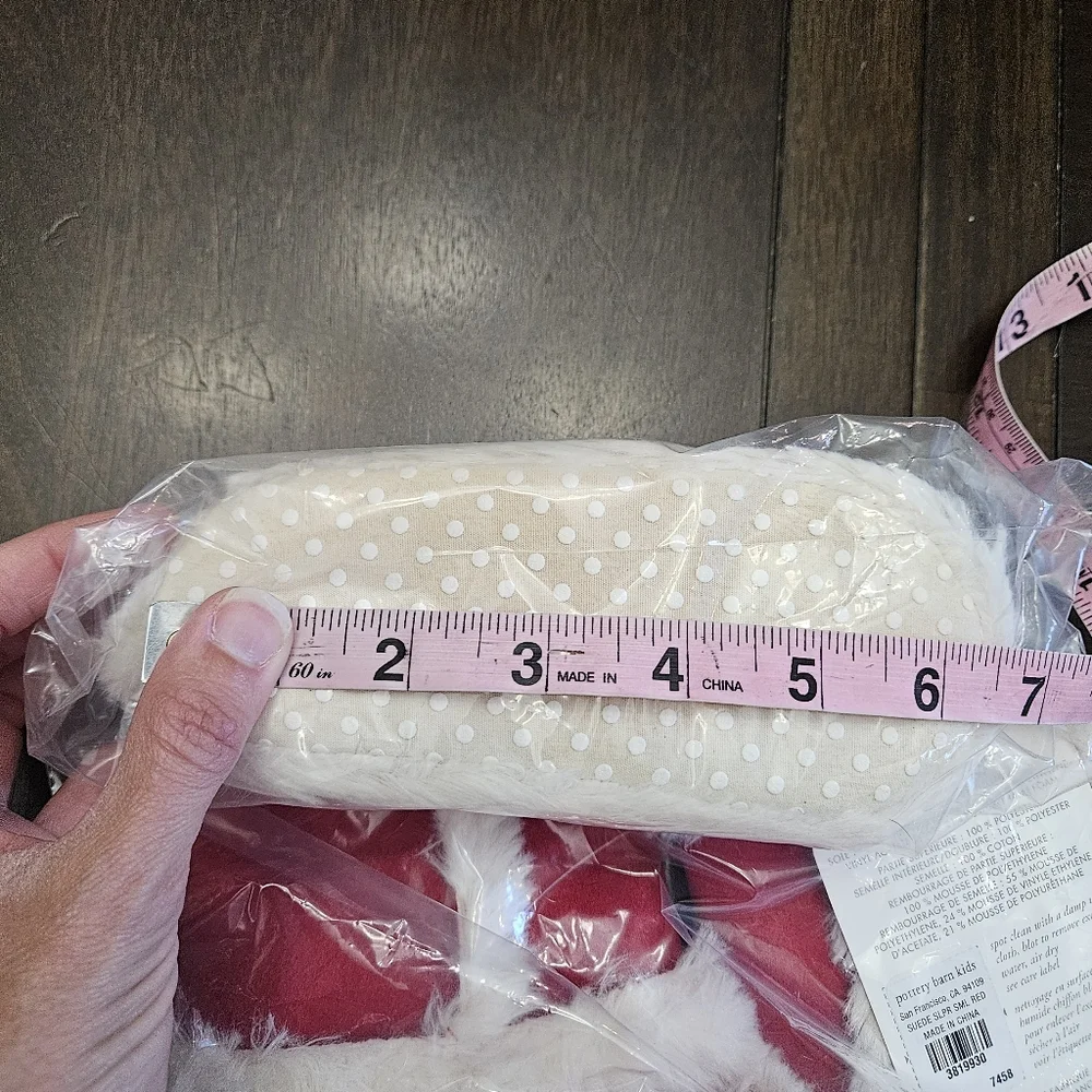 Pottery Barn Kid Suede Sherpa Slippers Red Size 6-9 Cozy Winter NEW Gift Holiday